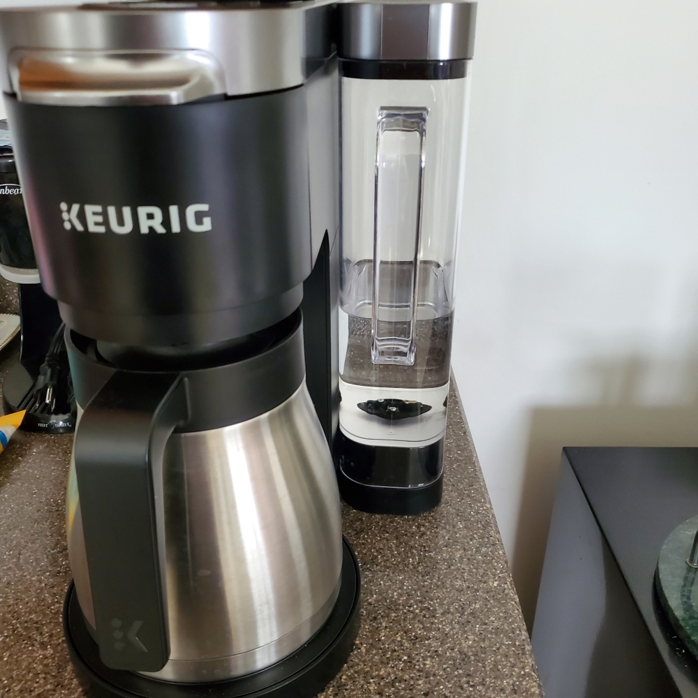 Coffee Maker - Picture 2 of 3